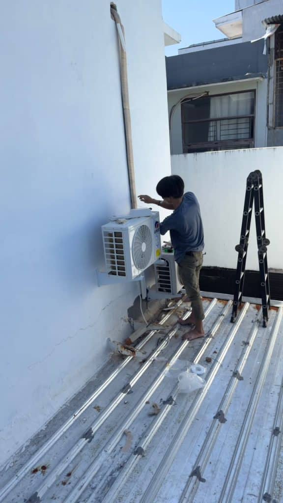 jasa service ac makassar